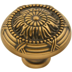 Ribbon and Reed Knob 1-1/4 inch Diameter Winchester Brass