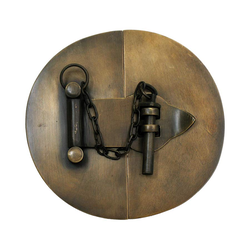 Simple Round Latch with Chain 4-1/4 inch Diameter, Antique Brass