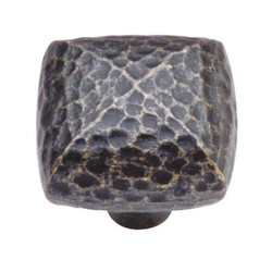 Mountain Lodge 1-1/4 Inch Diameter Windover Antique Cabinet Knob